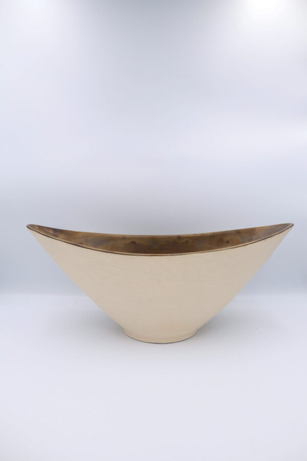 Boat shape bowl